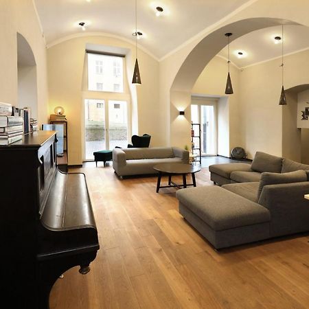 Design Loft 2 Minutes To Wenceslas Square Прага Екстериор снимка